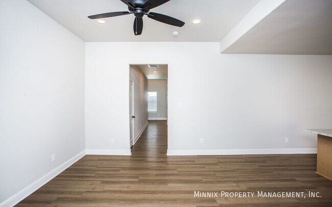 Building Photo - 2546 137th St