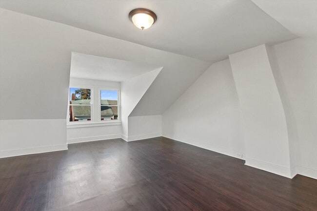 Building Photo - Spacious 4 Bedroom Home for Rent in York, PA!