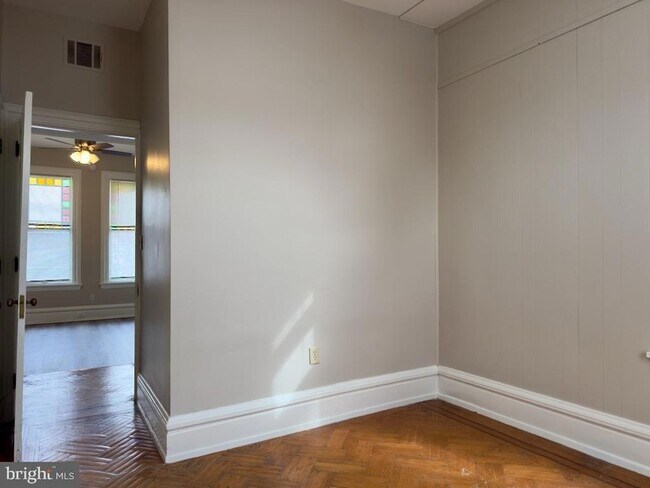 Building Photo - 2011 N 3rd St