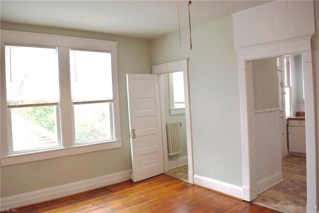 Building Photo - 332 Mt Vernon Ave