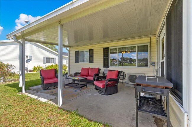 Building Photo - 9916 SE 175th Pl