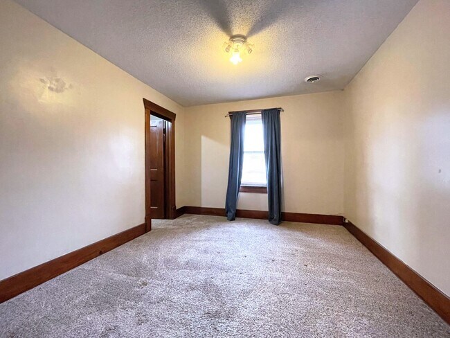 Building Photo - Nice 2 bedroom home in Arlington