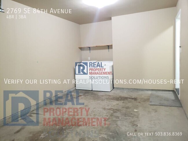 Building Photo - 2769 SE 84th Ave