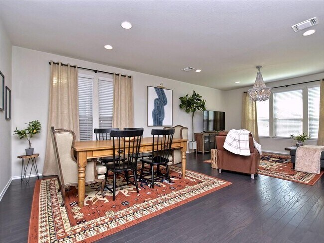 Building Photo - 177 Carlina Lp