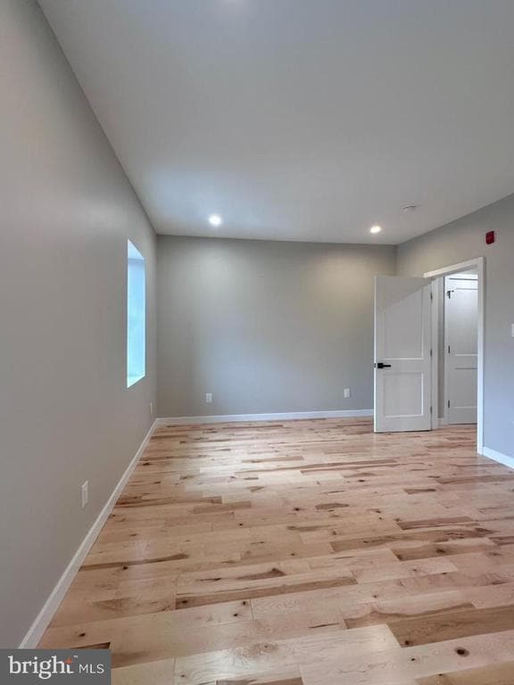 Building Photo - 2821 W Girard Ave