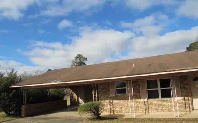 Building Photo - 2170 Prairie Rd