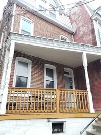 Building Photo - 935 Jackson St