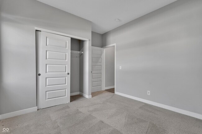 Building Photo - 76 Fernleaf Dr