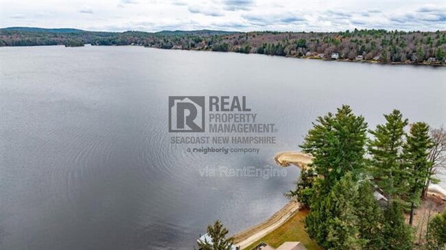 Building Photo - 94 Lakeshore Dr
