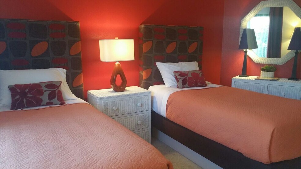 Building Photo - 55435 Tanglewood