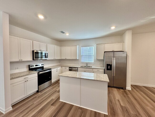 Building Photo - Be the First to Live in This Beautiful 5 B...
