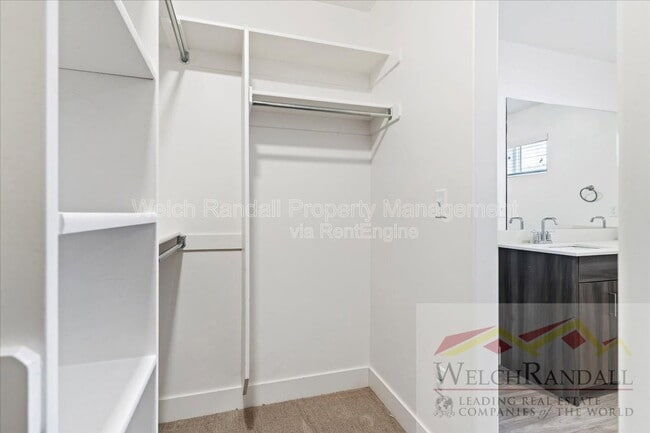 Building Photo - 1177 Shady Brook Ln S