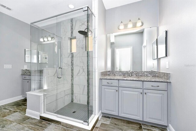 Building Photo - 915 Fountain Coin Loop