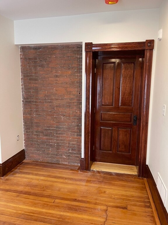 Building Photo - 41 Summer St