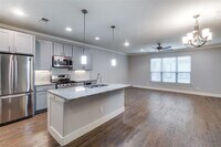 Building Photo - 4316 Hartford St