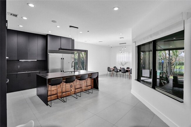 Building Photo - 4092 NW 88th Ter