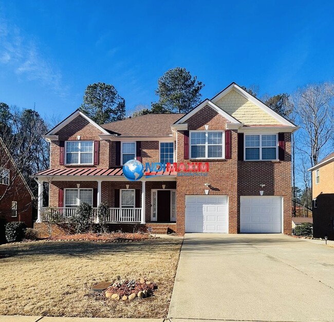 Primary Photo - Large brick front 2-story house in DISCOVE...