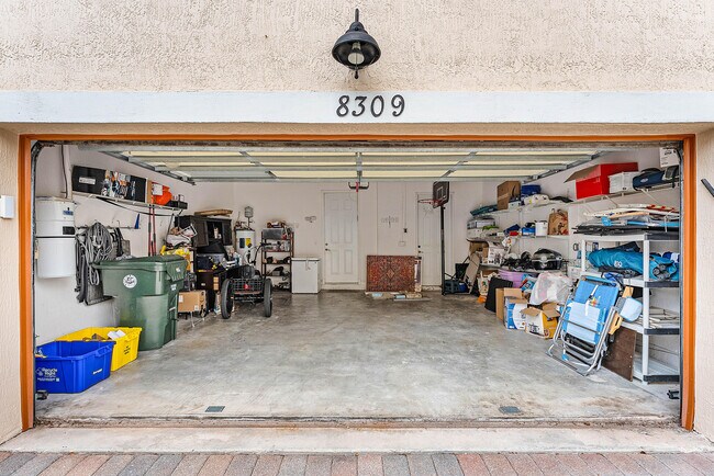 Building Photo - 8309 NW 8th Way