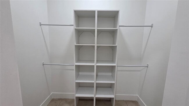 Building Photo - 2613 Brookshire Ct