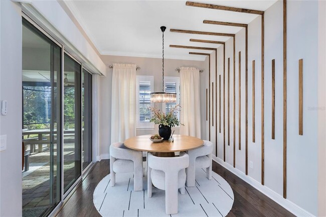 Building Photo - 9374 Reymont Street