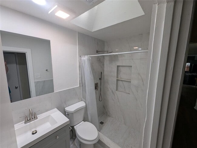 Building Photo - 1714 NW 38th St