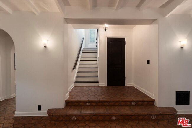 Building Photo - 1901 El Cerrito Pl