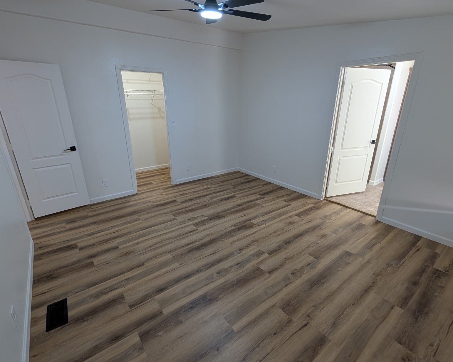 Master Bedroom - 2491 W Rock Island Ave
