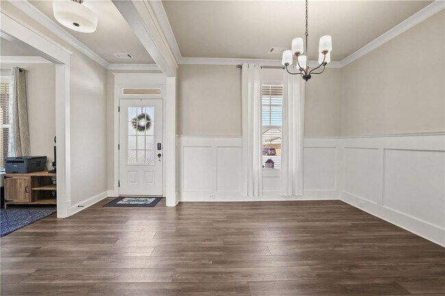 Building Photo - 7057 Br Crk Cv