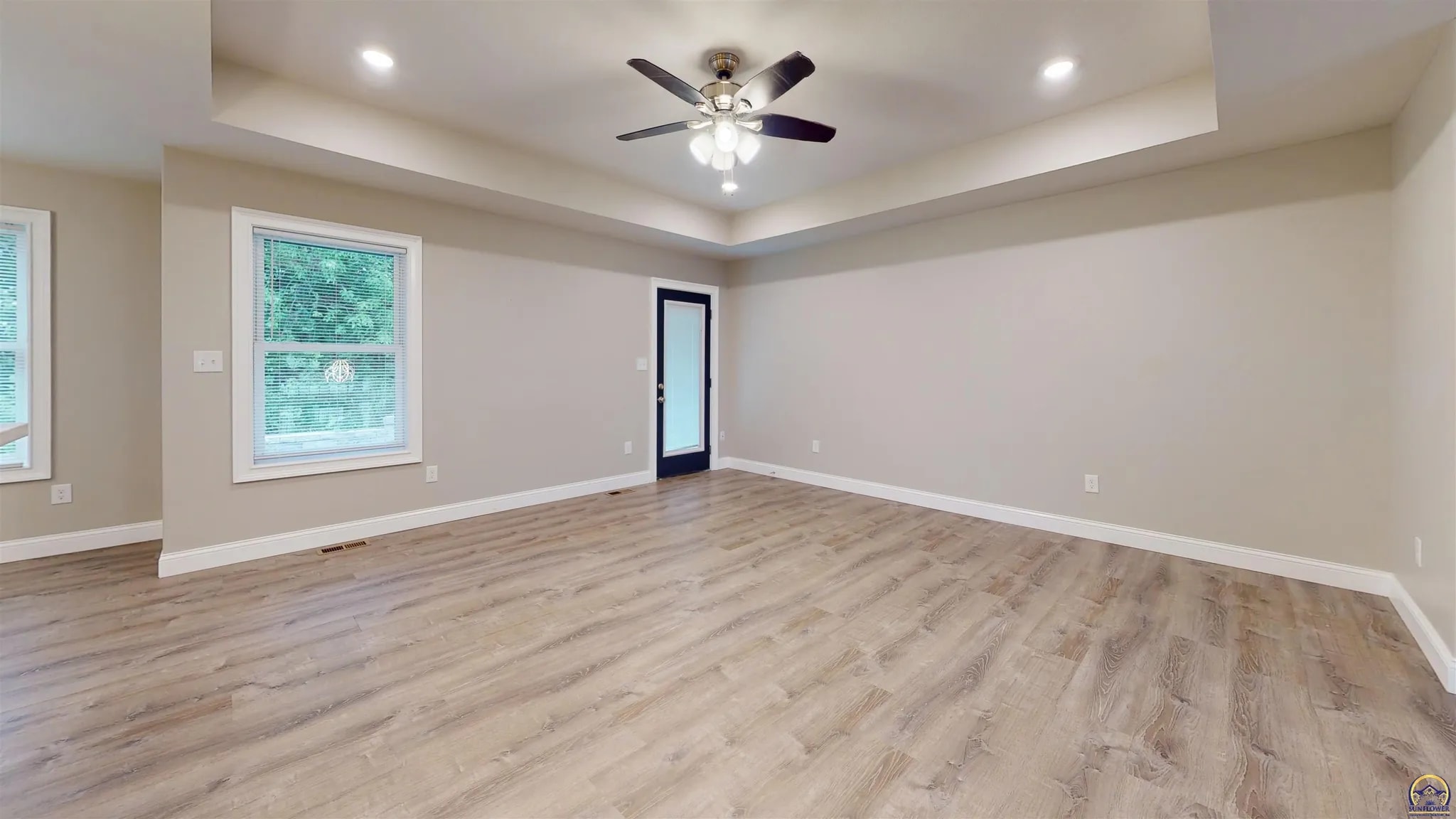Building Photo - 3755 SW Summerfield Dr