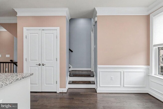 Building Photo - 3697 Ambrose Hills Rd