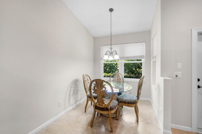 Building Photo - 2473 S Coral Trace Cir