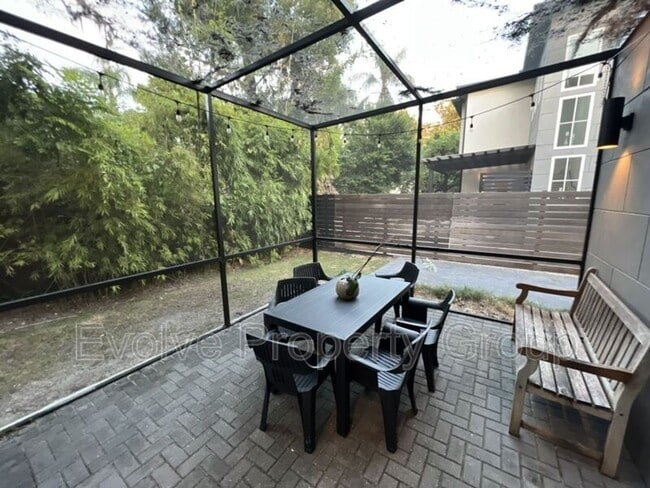 Building Photo - 183 Orange Pl