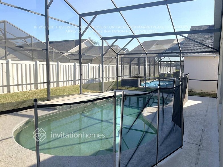 Building Photo - 4631 Cumbrian Lakes Dr