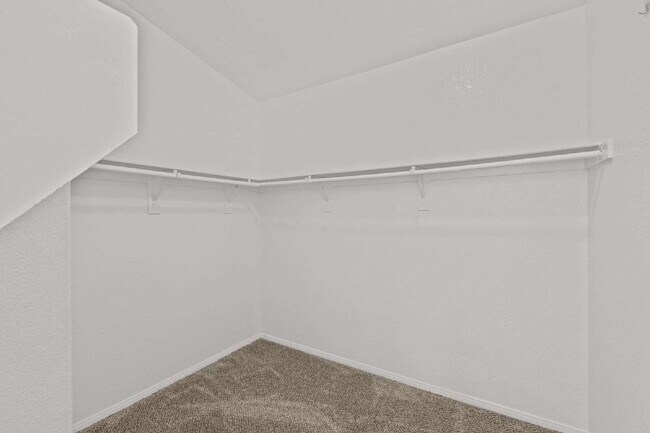 Building Photo - "Spacious 3-Bedroom Oasis with 2.5 Baths on Grandmother Hat Street, North Las Vegas!"