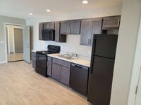 Building Photo - Shelbyville