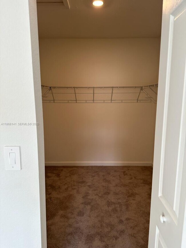 Building Photo - 11926 SW 245 Ter