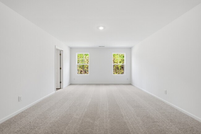 Building Photo - 216 Deercroft Dr