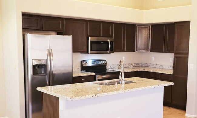 Building Photo - Stunning and dramatic Mesquite Canyon on c...