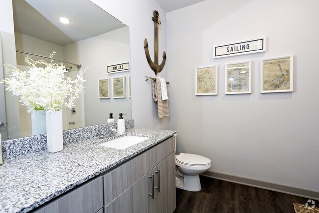 Interior Photo - Mariner Grove