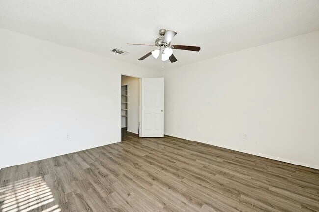 Building Photo - 7604 Woodstone Cove