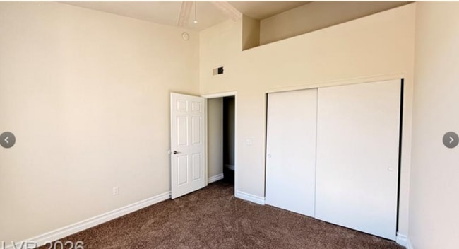 Building Photo - 75 N Valle Verde Dr