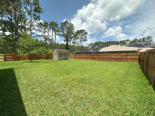 Building Photo - 26 Lloleeta Path