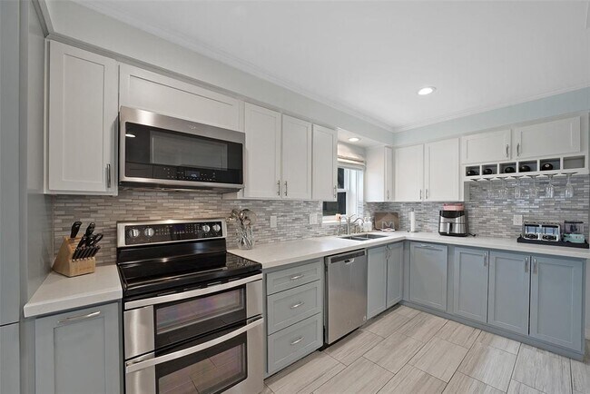 Building Photo - 1411 Cedar Pass Ct