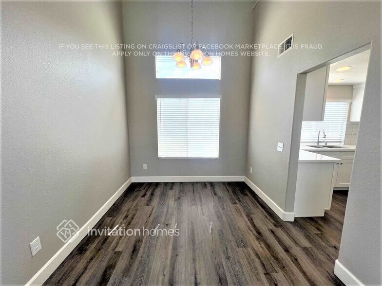 Building Photo - 27064 Bucking Bay Dr
