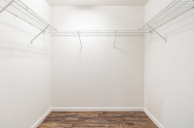 Building Photo - 3 bedroom townhouse in Carlisle