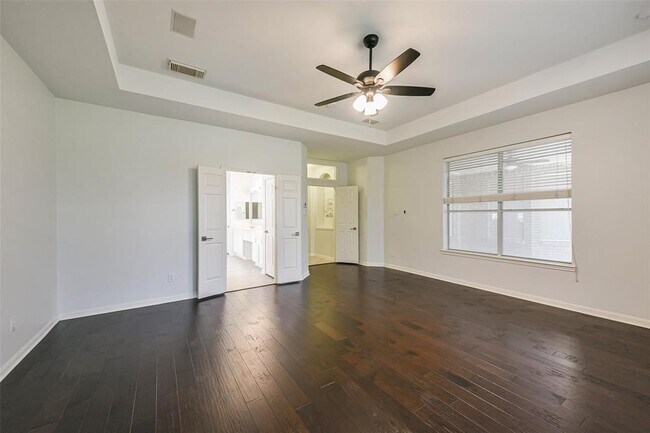 Building Photo - 3603 E Cedar Hollow Dr