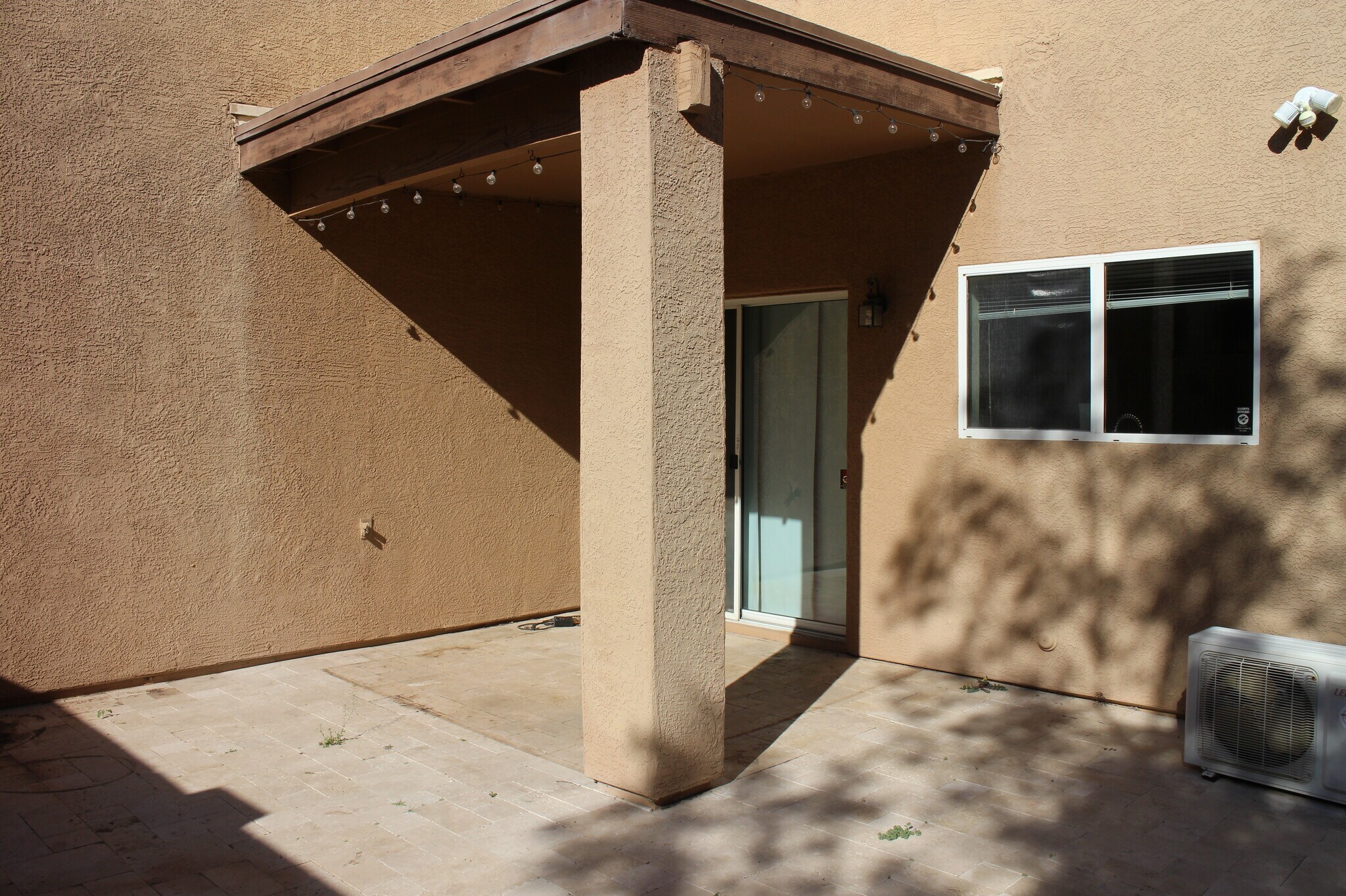 Building Photo - 4190 E Deer Dancer Way