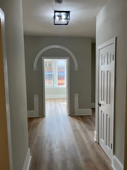 Building Photo - 38 Hemenway St