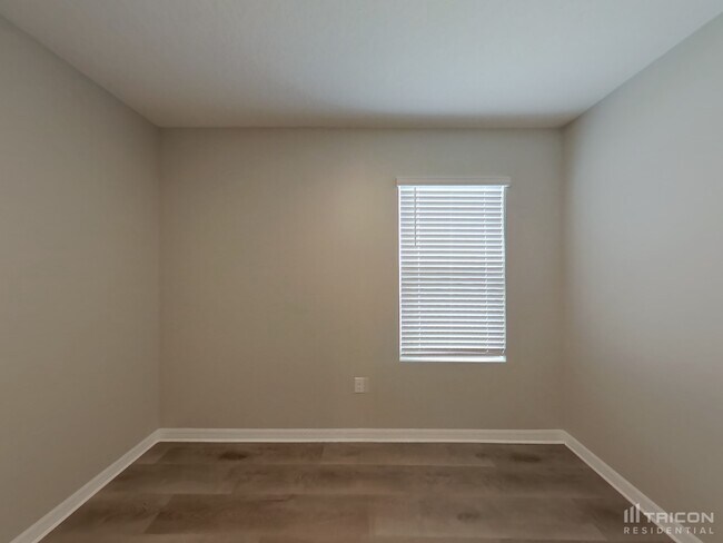 Building Photo - 5994 Churchill Square Way