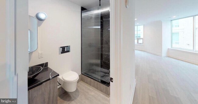 Building Photo - 1 Brown St